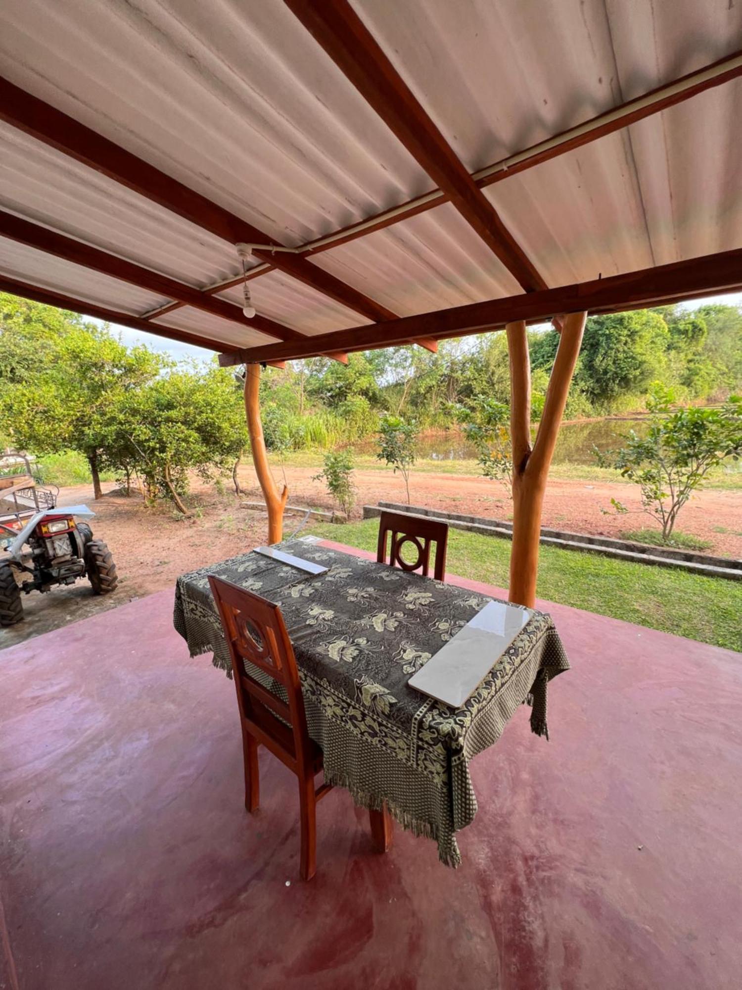 וילפאטו Kurumba Lodge מראה חיצוני תמונה